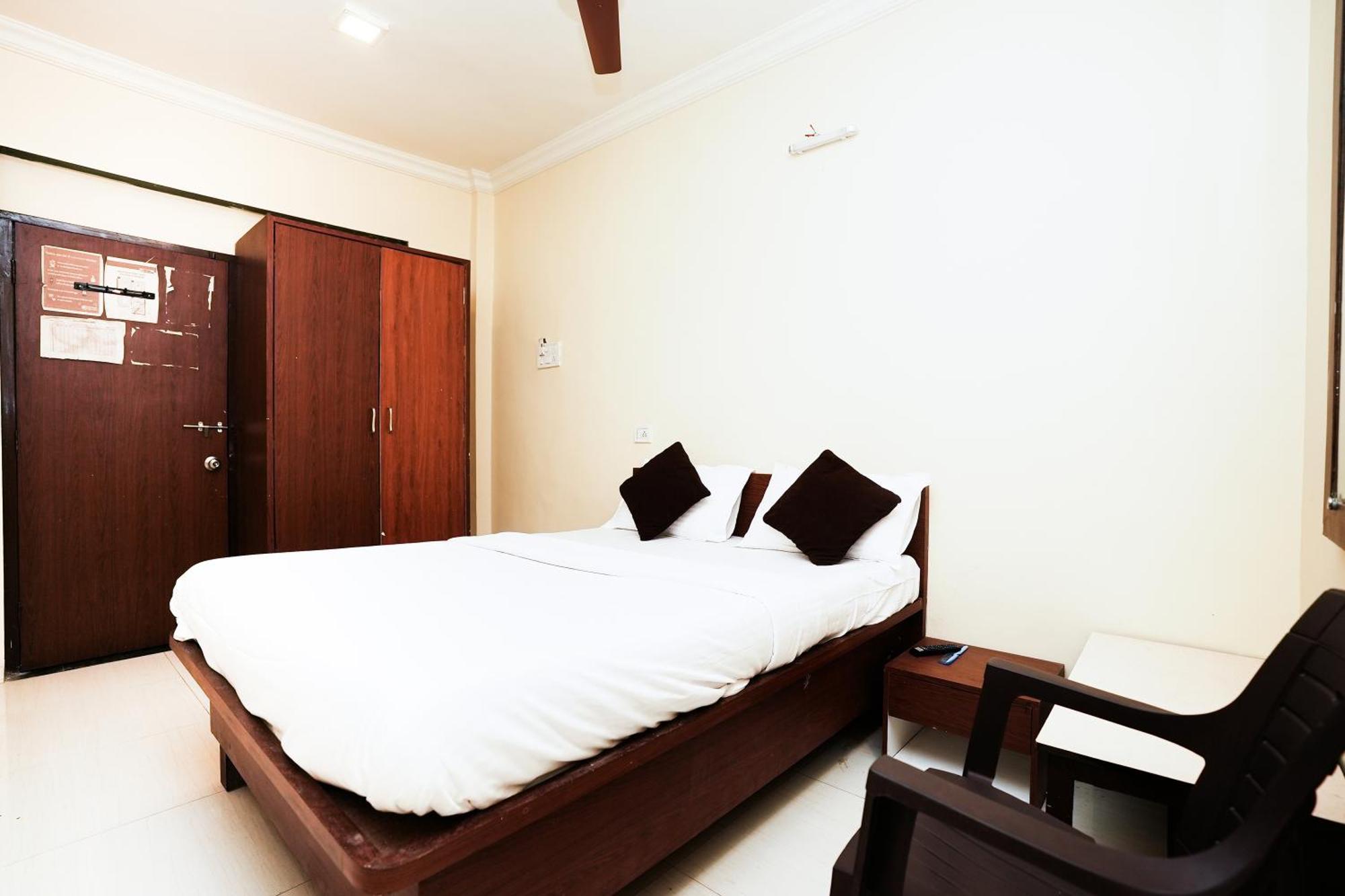 Hotel Della Comfort Near Ambreshwar Shiv Mandir, Ambernath Amarnāth Exteriér fotografie